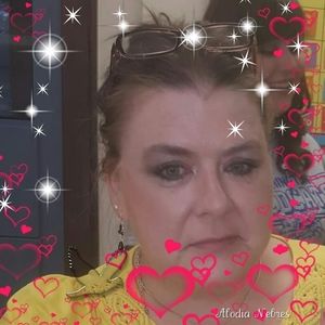 Meet your Posher, Brenda